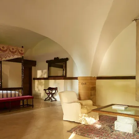 Chateau De Bagnols-2