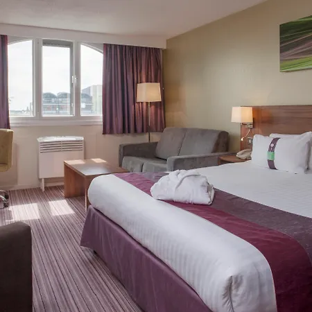 Holiday Inn Lincoln By Ihg-3