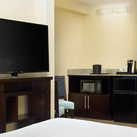 Holiday Inn Express & Suites Alpharetta - Windward Parkway By Ihg-3
