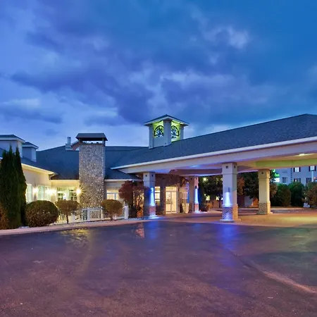 Holiday Inn Express St. Ignace-Lake Front By Ihg-3