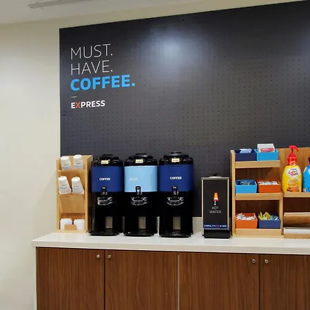 Holiday Inn Express Corning By Ihg-2