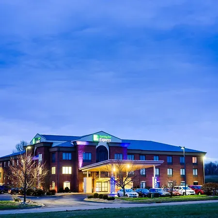 Holiday Inn Express & Suites Shelbyville By Ihg-3