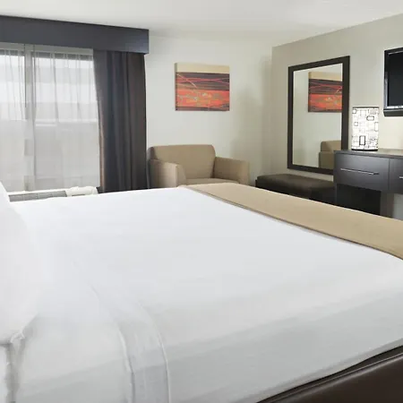 Holiday Inn Express Hotel & Suites Colby By Ihg-2