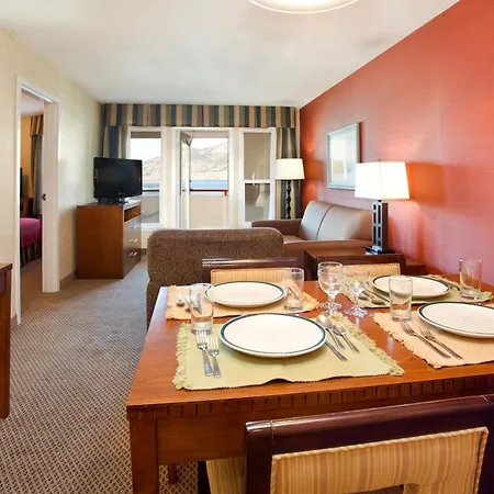 Holiday Inn Hotel & Suites Osoyoos By Ihg-3