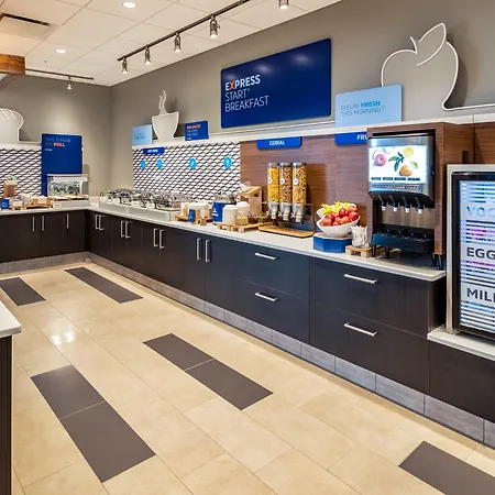 Holiday Inn Express & Suites - Saskatoon East - University By Ihg-2