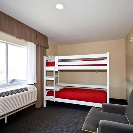 Holiday Inn Express Newton By Ihg-3
