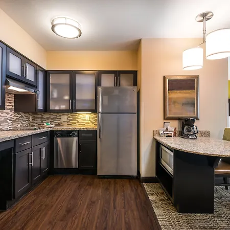 Staybridge Suites Eau Claire - Altoona By Ihg-3