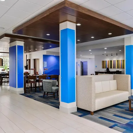 Holiday Inn Express & Suites - Siloam Springs By Ihg-3