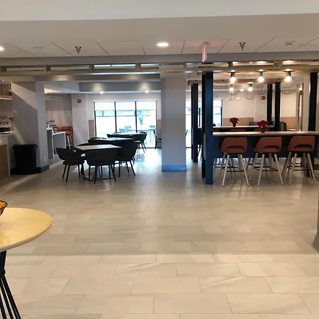 Holiday Inn Cleveland By Ihg-2