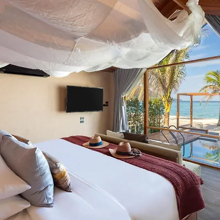 Irene Pool Villa Resort, Koh Lipe-2