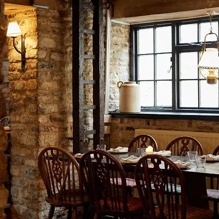 The Sherborne Arms-2