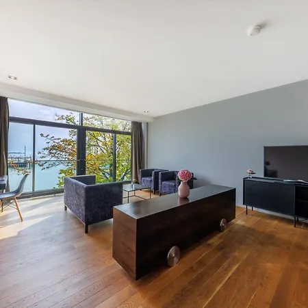 Aika Seaside Living Hotel-3