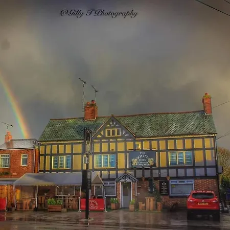 The White Lion Inn-3