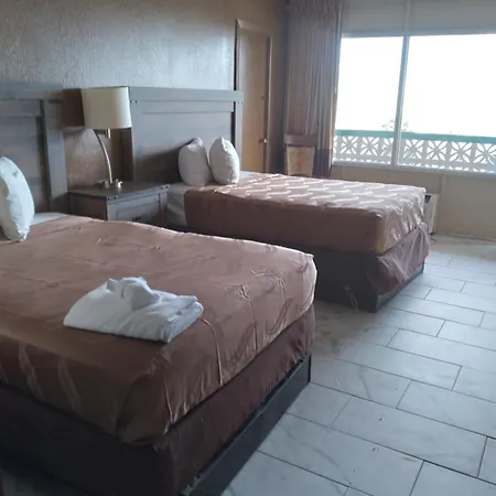 The Virginian Motel-3