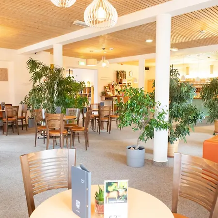 Jufa Hotel Poellau-3