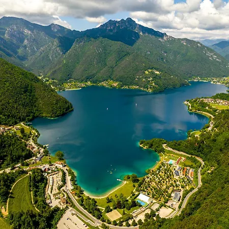 Family Wellness Camping Al Sole-3