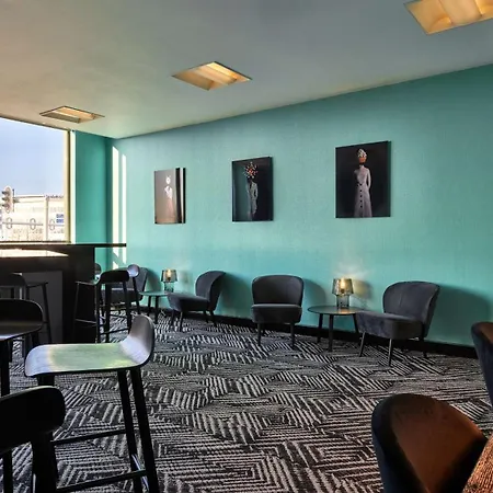 Hyatt Place Amsterdam Airport-3