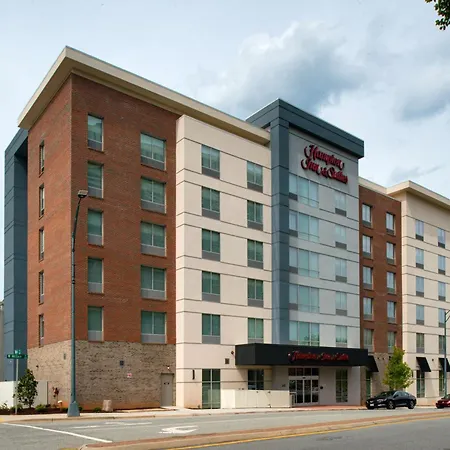 Hampton Inn & Suites Greensboro Downtown, Nc-2