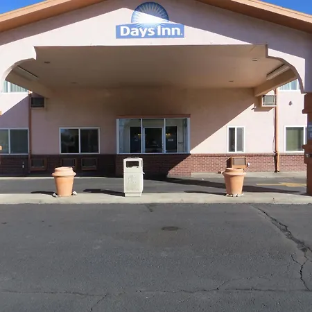 Days Inn By Wyndham Alamosa-3