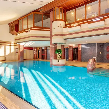 Whitewater Hotel & Spa-3