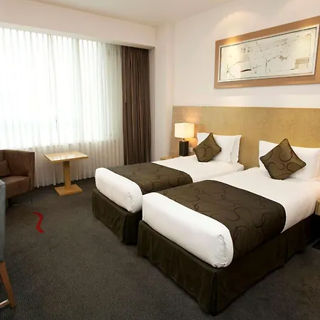 Park Plaza Cardiff-3