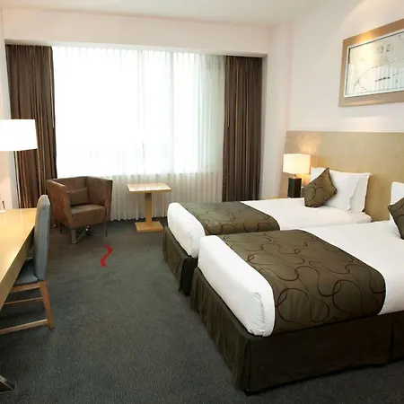 Park Plaza Cardiff-3