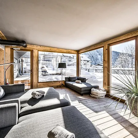 ALMMONTE SENSUM SUITES - Funky Living Hotel-3