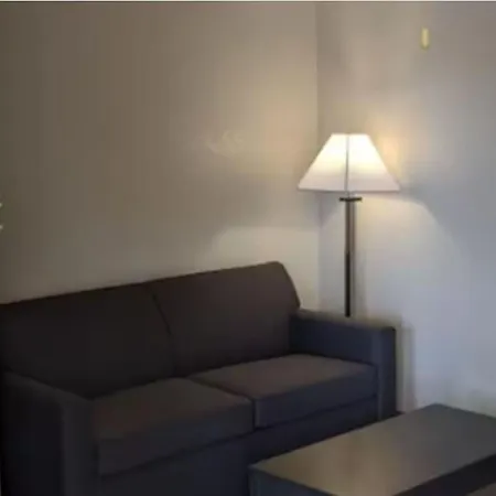 Atrium Inn-2