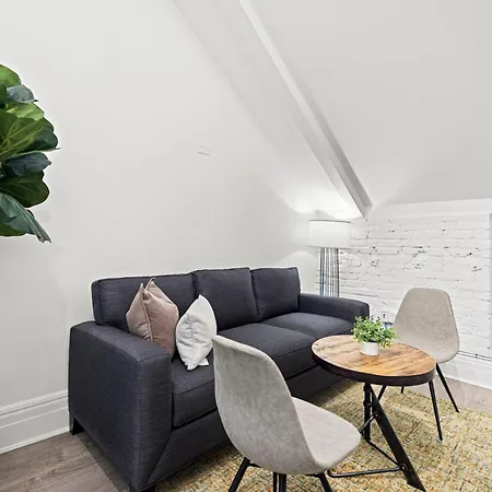Placemakr Dupont Circle-3