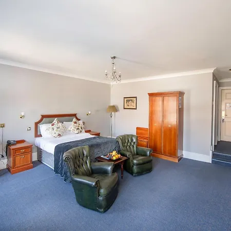 The Central Hotel-2