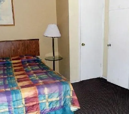 Interstate Motel-3