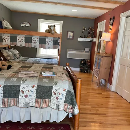 Mountain Quest Inn-3
