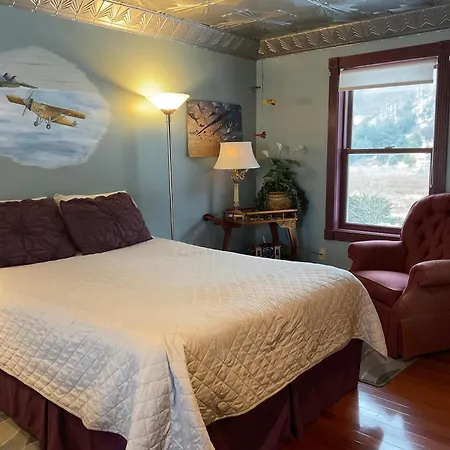 Mountain Quest Inn-2