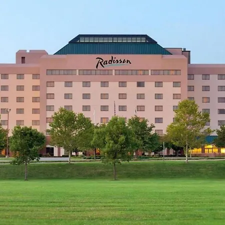 Radisson Hotel Cedar Rapids-3