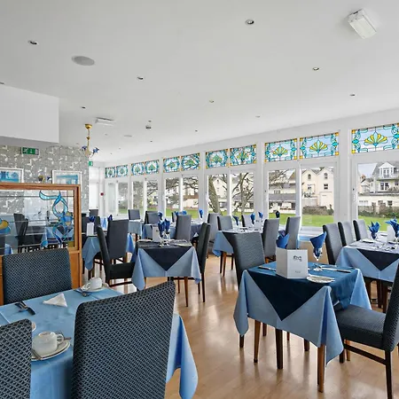Marine Hotel-3