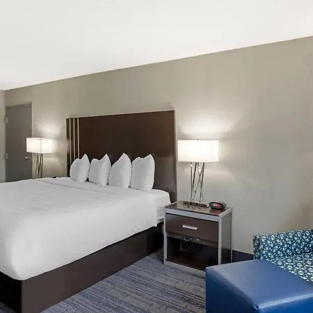 Best Western Plus Reading Inn & Suites-3