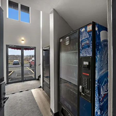 Quality Inn & Suites Caribou-2