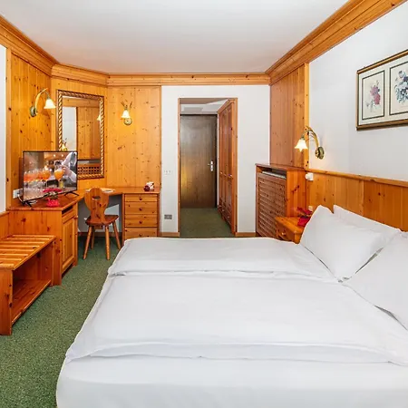 Hotel Nigritella-3
