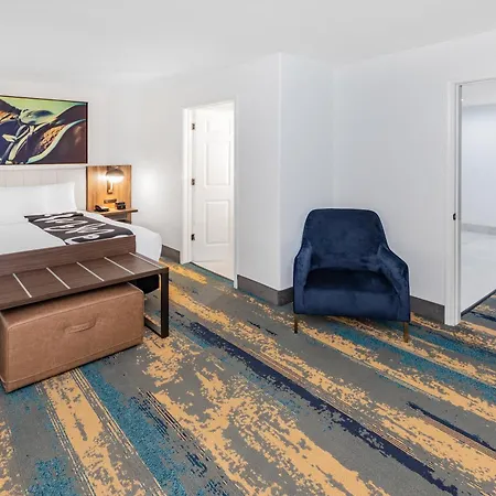 La Quinta Inn & Suites By Wyndham Pharr Rgv Medical Center-3