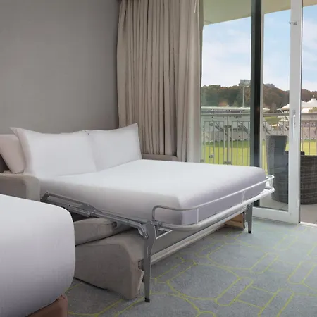 Hilton Southampton - Utilita Bowl-3