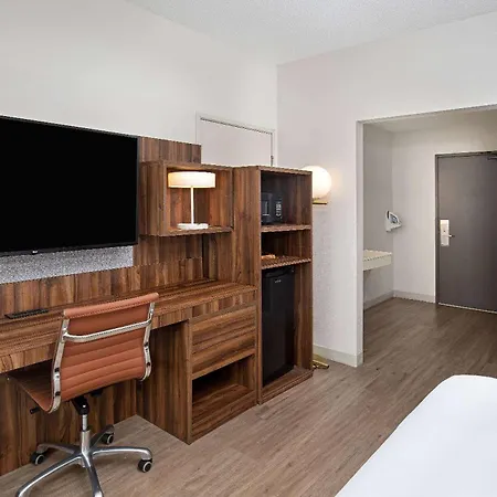 Wingate By Wyndham Hattiesburg-2