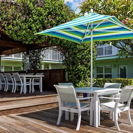 Sun Dek Beach House-2