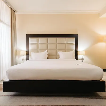 Paris Hotel Yerevan-2