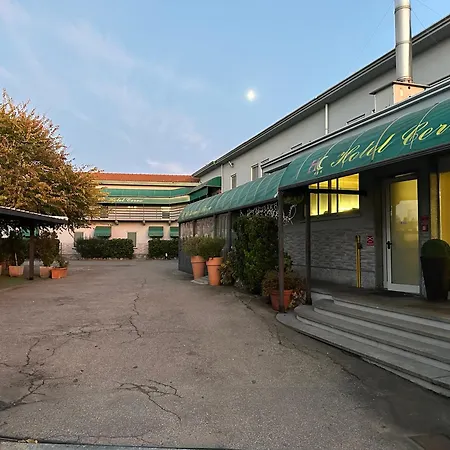 Hotel Ristorante Cervo Malpensa-3