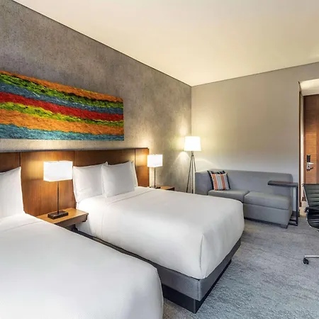 Hyatt Place Bogota Convention Center-2