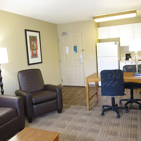 Extended Stay America Suites - Seattle - Everett - Silverlake-2