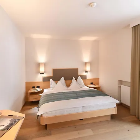 Hotel Das Stachelburg-2