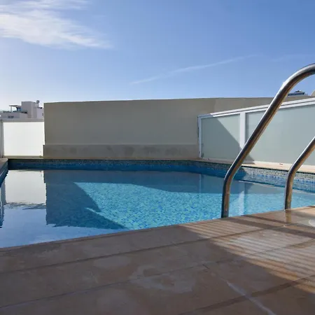 Blubay Apartments By St Hotels-2