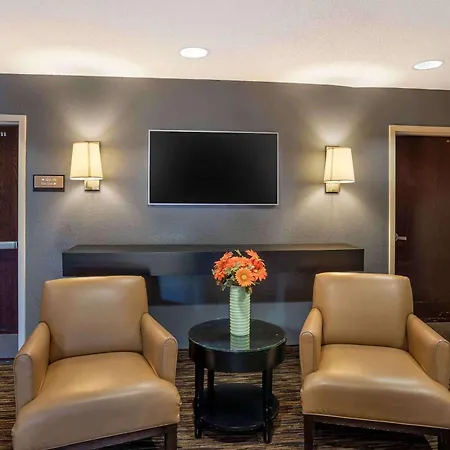 Suburban Studios Exton - Philadelphia Great Valley-3