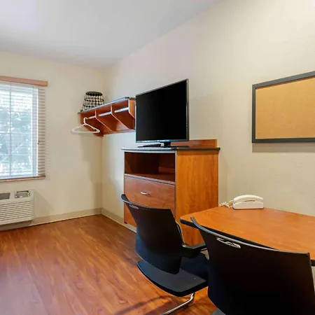 Extended Stay America Select Suites - Fort Lauderdale - Airport - West-2